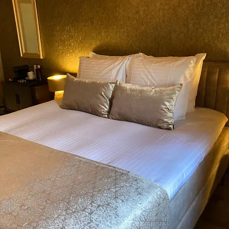 De La Frontiere Bed & Borrelbistro Hotel