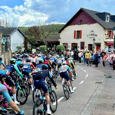 De La Frontiere Bed & Borrelbistro Slenaken