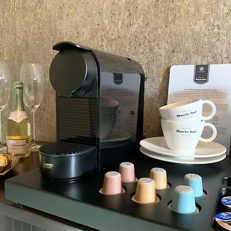 De La Frontiere Bed & Borrelbistro Szálloda