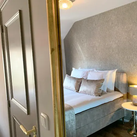 Hotel De La Frontiere Bed & Borrelbistro Slenaken
